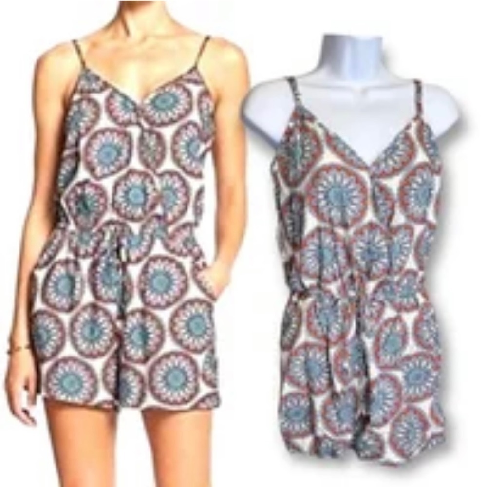 Banana Republic blue medallion print romper